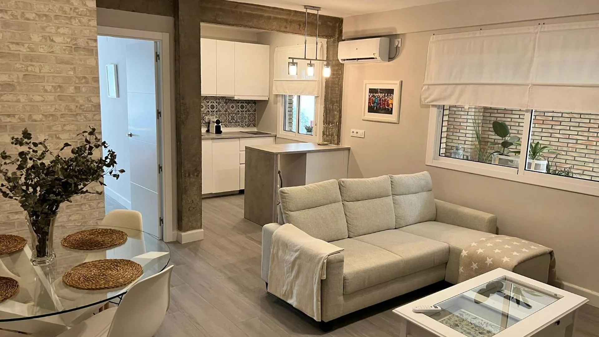 Rodrigo Apartment Seville